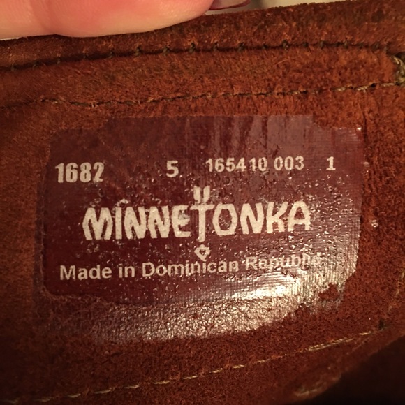 Minnetonka NEW!!!!  2-Layer Calf High Fringe Boot - Picture 7 of 11